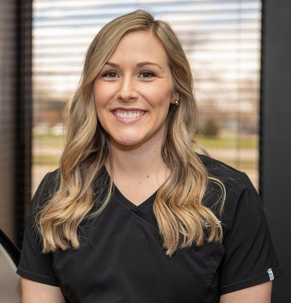 casey prester headshot